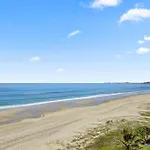 Foreshore Beachfront Apartments
