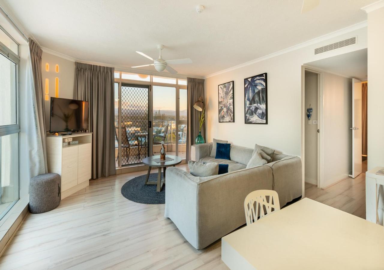Foreshore Beachfront Aparthotel 3*