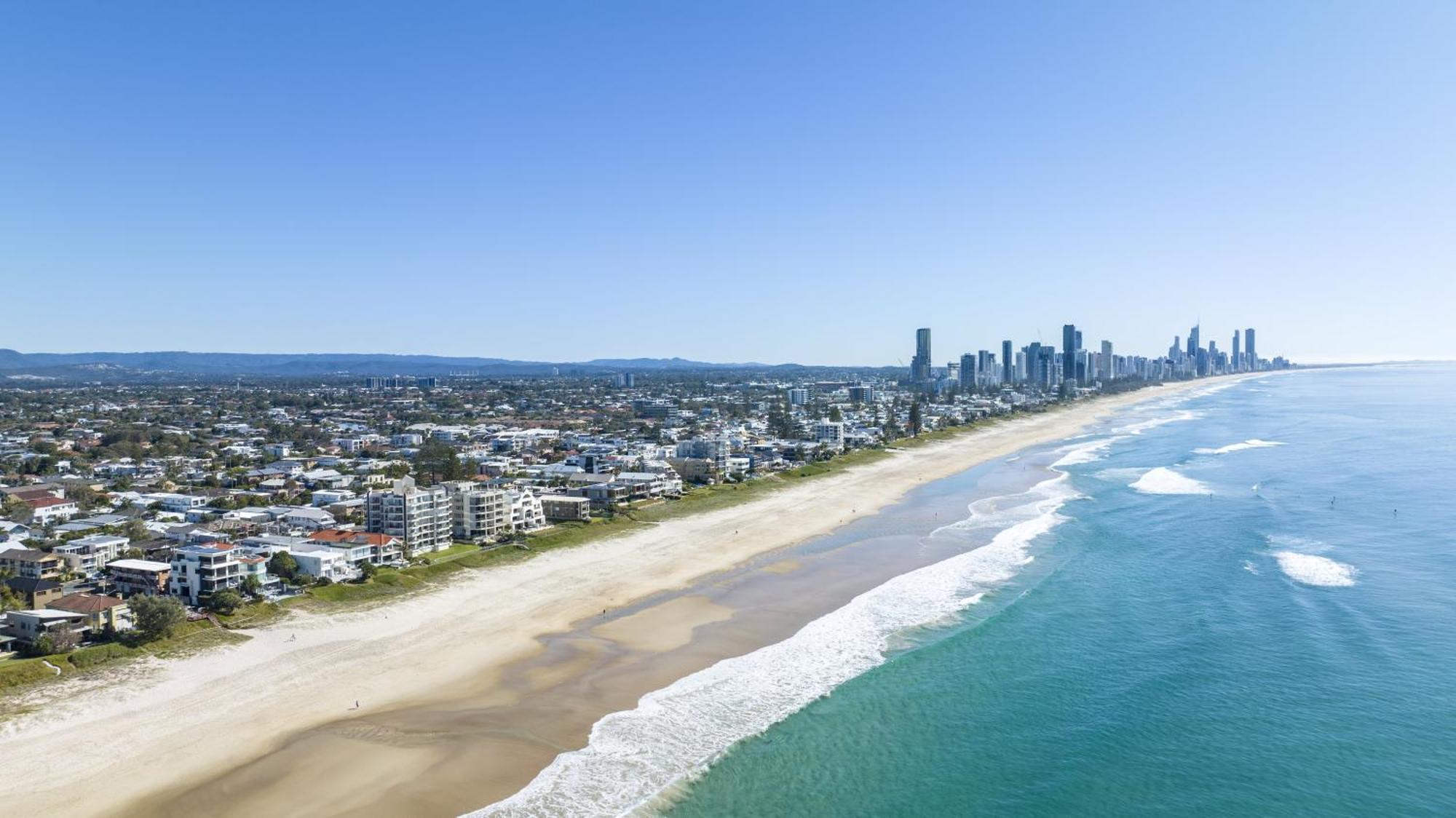 Foreshore Beachfront Aparthotel