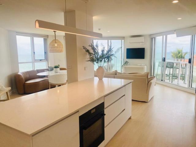 Foreshore Beachfront 3*