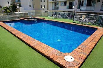 Foreshore Beachfront 3* Gold Coast