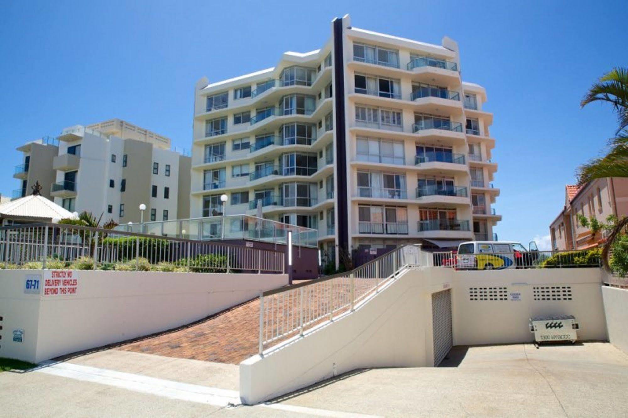 Foreshore Beachfront 3*