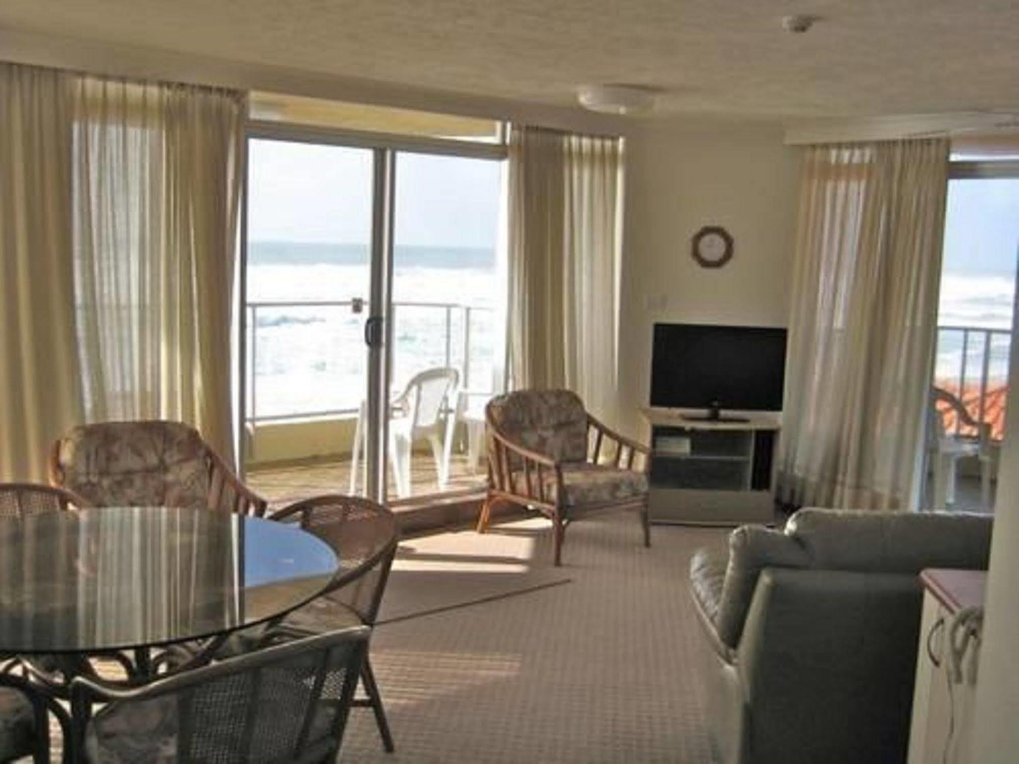 Foreshore Beachfront Gold Coast